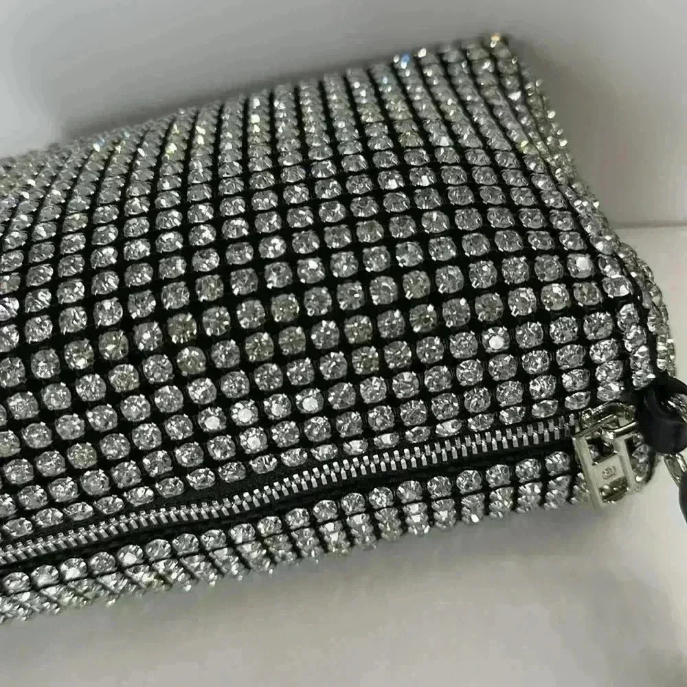 ✨ Alexander Wang Rhinestone Mesh Pouch - Picture 7 of 8
